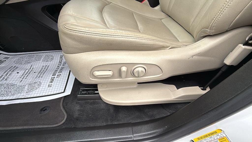 Used 2019 Buick Enclave Premium w/ Trailering Package, 5000 lbs. AWD/4WD image 19