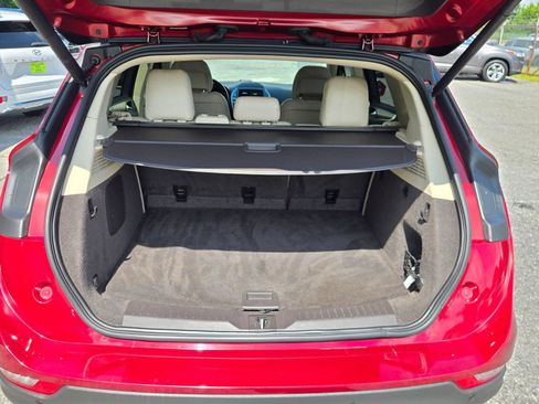 Used 2015 Lincoln MKC FWD w/ Equipment Group 101A Select image 11