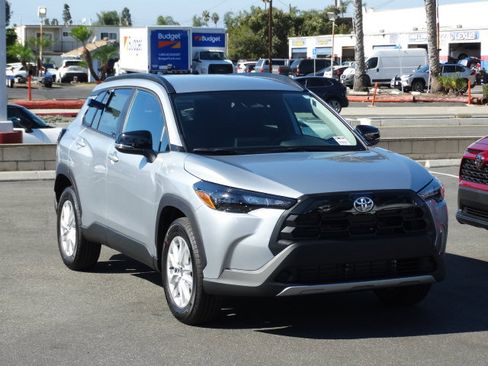 New 2026 Toyota Corolla Cross LE FWD image 2