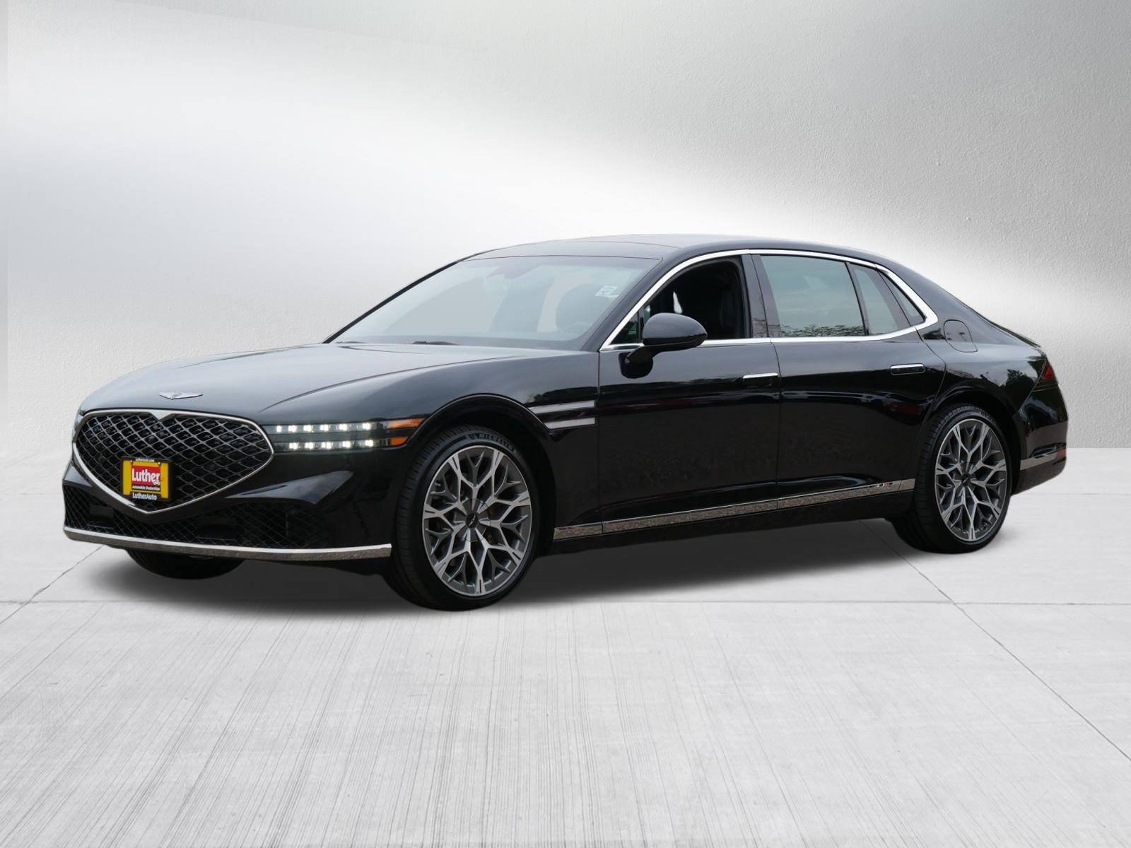 Used 2026 Genesis G90 3.5T AWD/4WD image 3