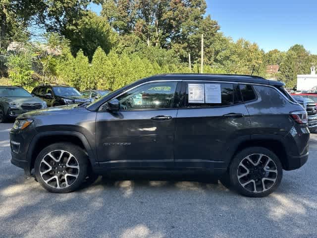 Used 2018 Jeep Compass Limited AWD/4WD image 2