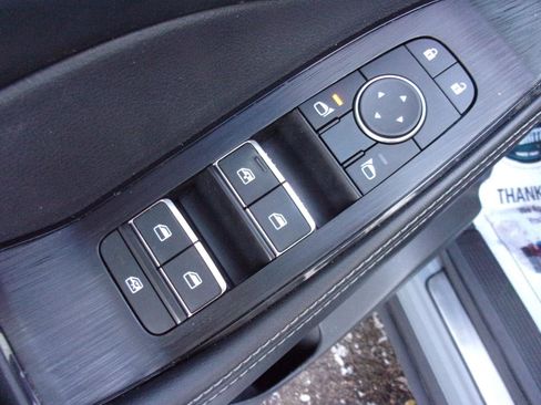 Used 2023 Nissan Rogue SL w/ SL Premium Package image 14