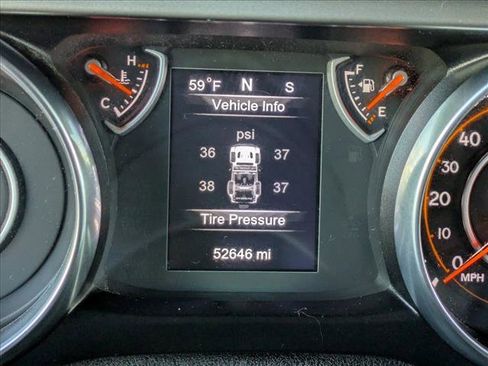 Used 2020 Jeep Wrangler Sport image 12