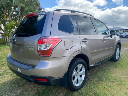 Used 2015 Subaru Forester 2.5i Premium w/ All-Weather Package AWD/4WD image 25