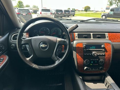 Used 2008 Chevrolet Silverado 2500 LTZ w/ Safety Package AWD/4WD image 3
