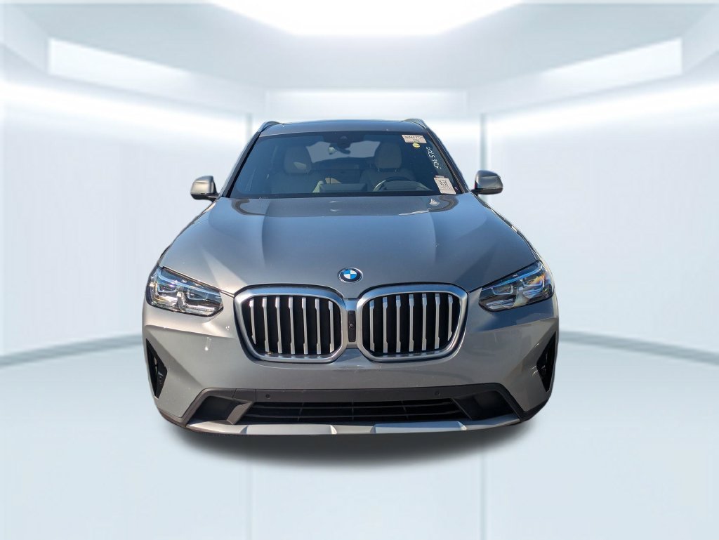 Used 2024 BMW X3 sDrive30i w/ Premium Package RWD image 4