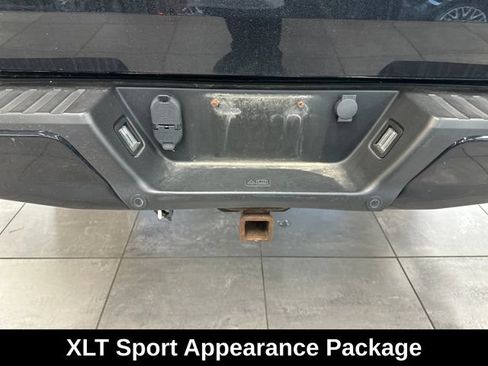 Used 2016 Ford F150 XLT w/ Equipment Group 302A Luxury AWD/4WD image 7