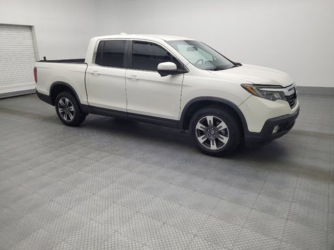 Used 2017 Honda Ridgeline RTL-T image 11