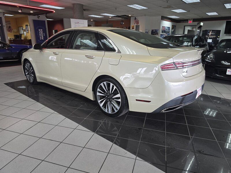 Used 2018 Lincoln MKZ Select w/ Select Plus Package AWD/4WD image 6