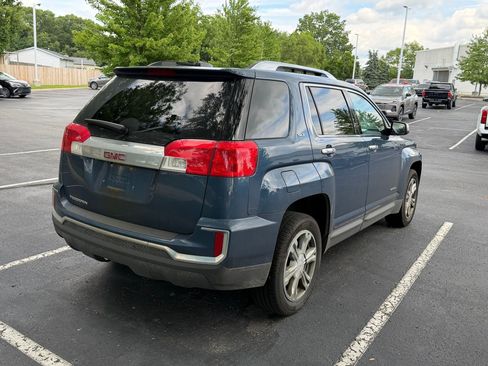 Used 2017 GMC Terrain SLT w/ Open Road Package FWD image 7