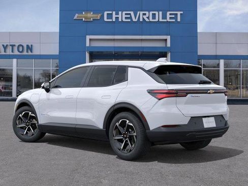 New 2026 Chevrolet Equinox EV LT image 27