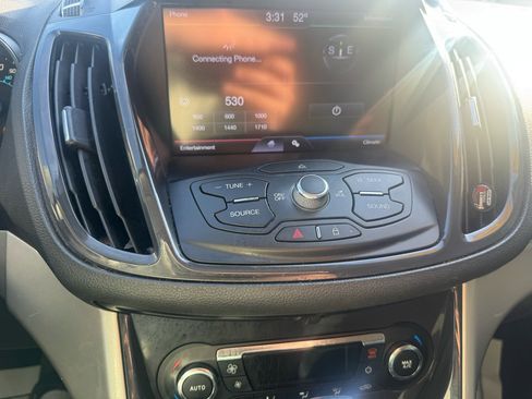 Used 2013 Ford Escape SEL w/ Class II Trailer Tow Pkg image 22