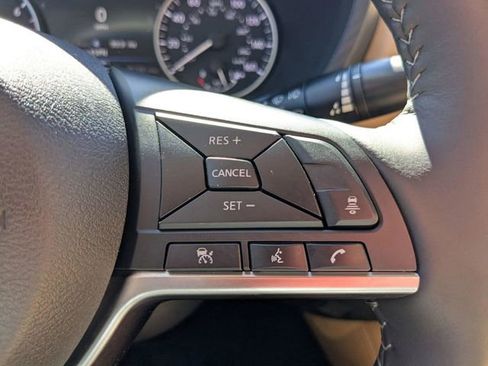New 2025 Nissan Sentra SV w/ SV Premium Package FWD image 19