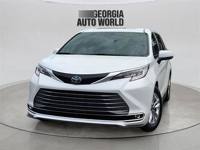 Used 2022 Toyota Sienna Limited