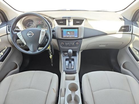 Used 2016 Nissan Sentra S FWD image 9