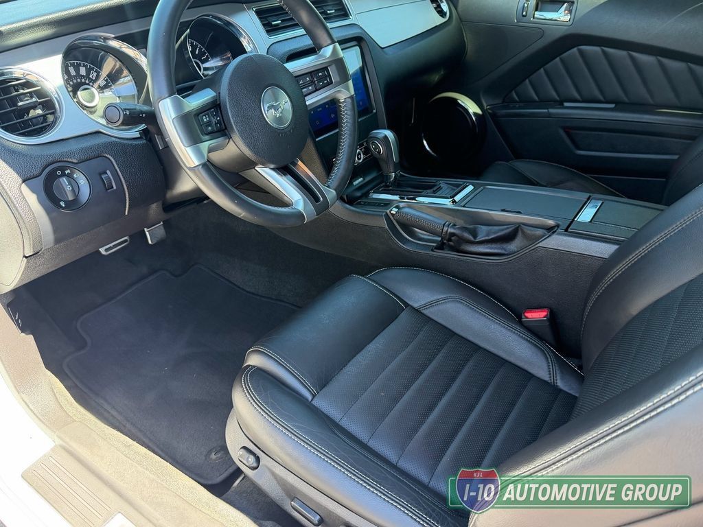 Used 2014 Ford Mustang GT Premium RWD image 19