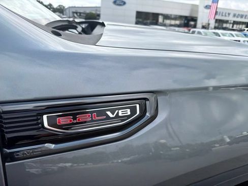 Used 2021 GMC Sierra 1500 AT4 w/ AT4 Preferred Package AWD/4WD image 3
