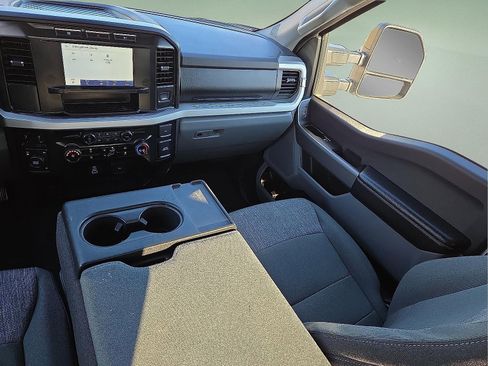 Certified 2024 Ford F250 XLT image 12