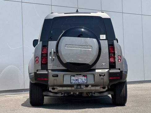 Certified 2023 Land Rover Defender 110 X-Dynamic SE AWD/4WD image 4