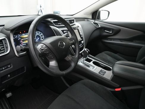 Used 2019 Nissan Murano SV w/ Premium Package image 8
