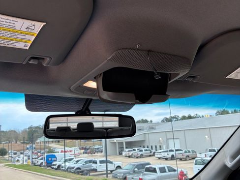 Used 2018 Ford F250 XL w/ Power Equipment Group image 24