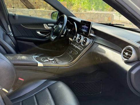 Used 2017 Mercedes-Benz C 300 Sedan w/ Sport Package image 11