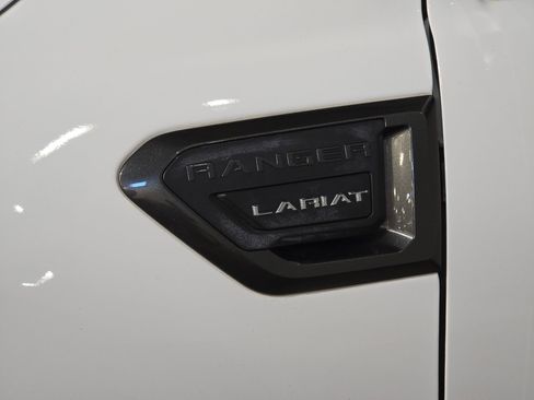 Used 2019 Ford Ranger Lariat w/ Equipment Group 501A Mid image 3