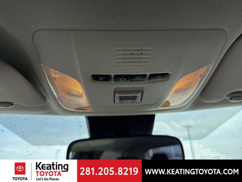 Used 2020 Toyota Corolla L image 20