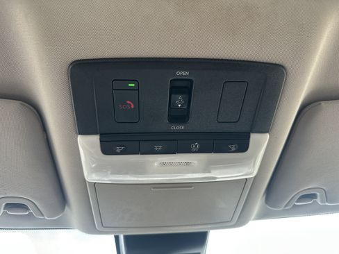 Used 2024 Nissan Altima 2.5 SV w/ SV Premium Package FWD image 26