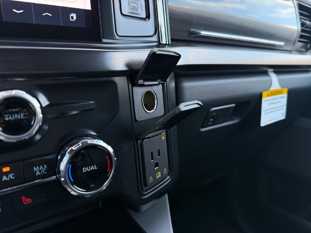 Used 2026 Ford F350 Lariat AWD/4WD image 46