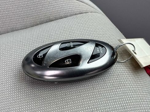 Used 2024 Hyundai Kona SEL w/ Convenience Package image 9