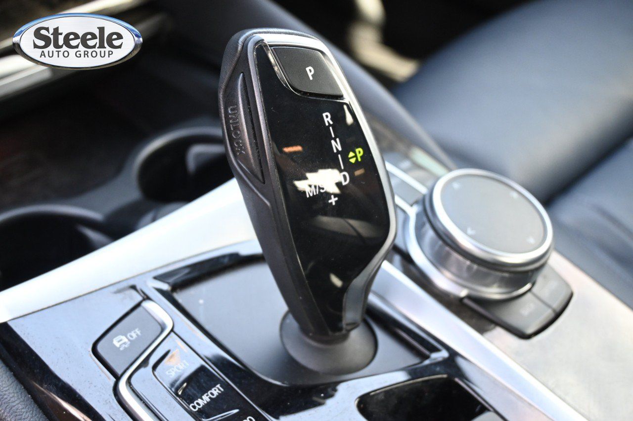 Used 2017 BMW 540i RWD image 14
