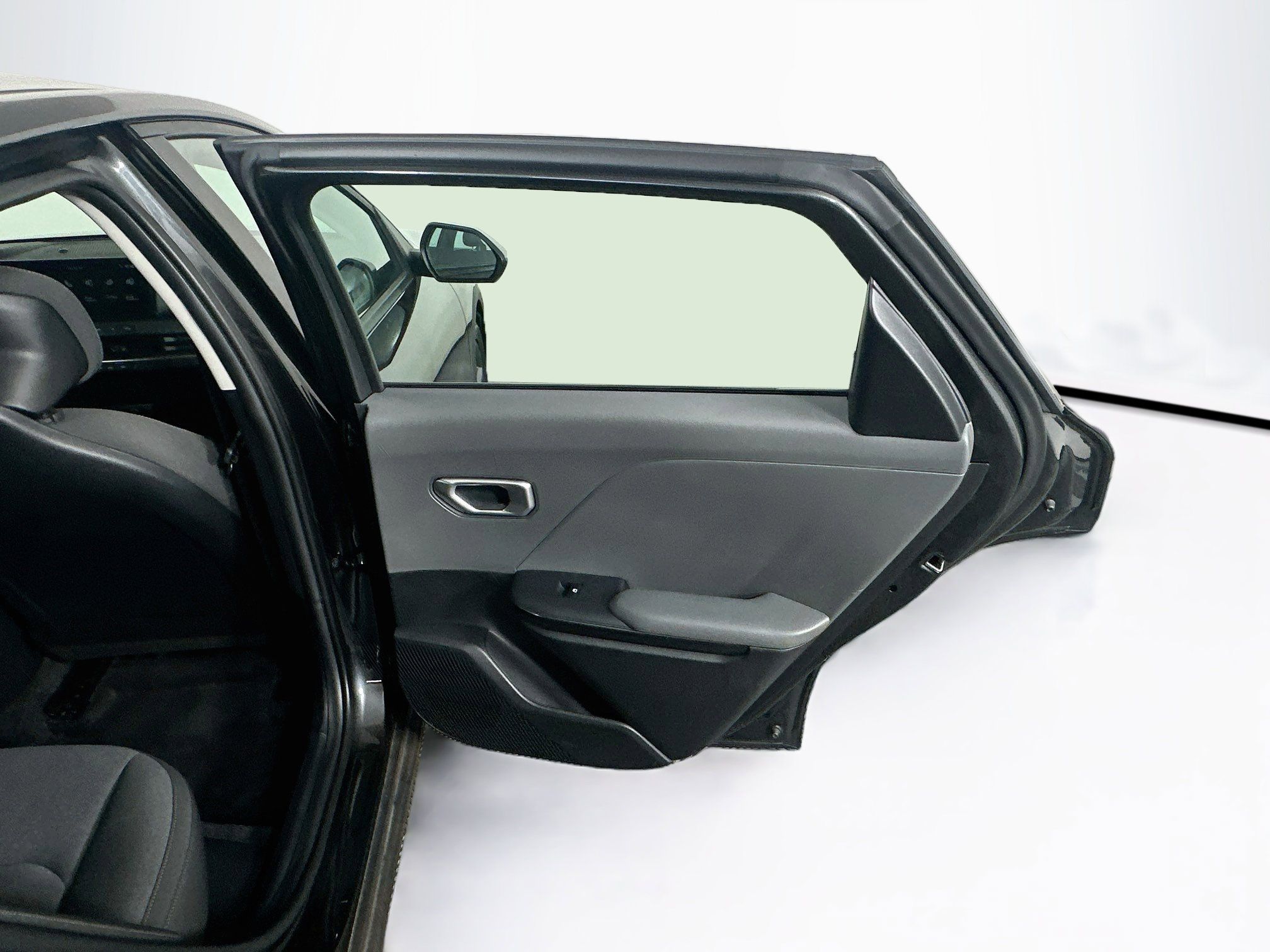 Used 2025 Kia K4 FWD image 28
