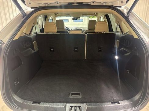 Used 2020 Ford Edge SEL w/ Convenience Package image 29