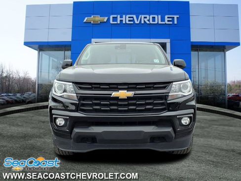 Certified 2022 Chevrolet Colorado LT w/ Luxury Package image 2