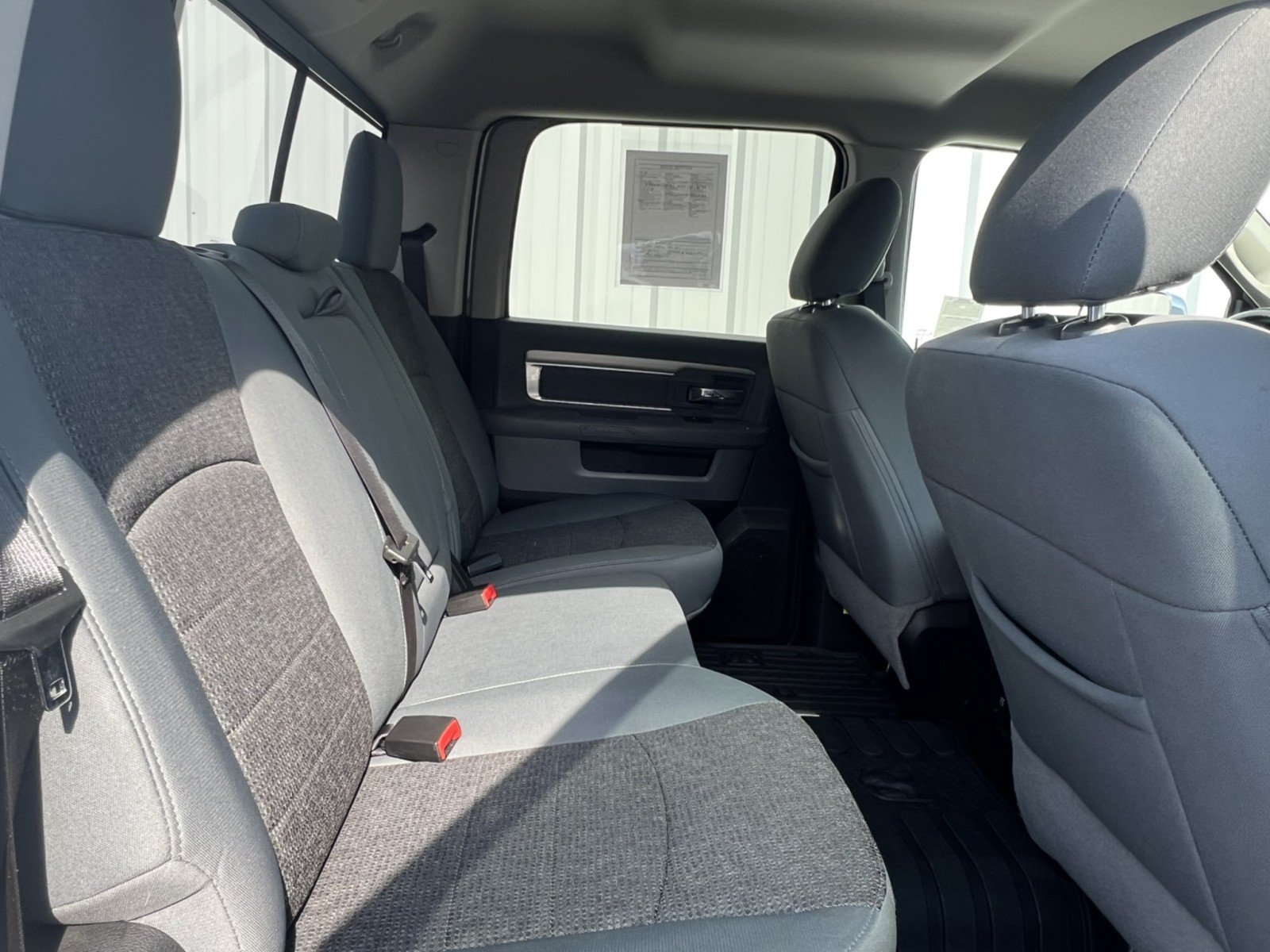 Used 2018 RAM 2500 Big Horn w/ Harvest Edition AWD/4WD image 24