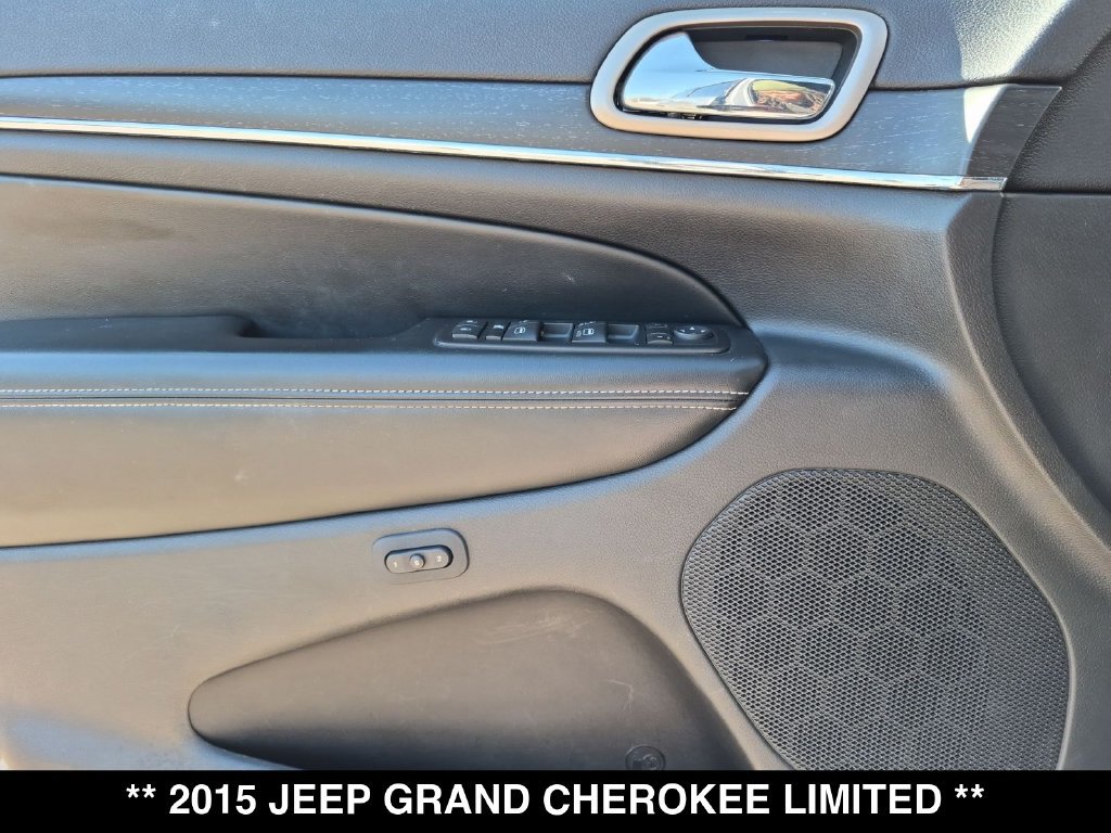 Used 2015 Jeep Grand Cherokee Limited w/ Luxury Group II AWD/4WD image 26