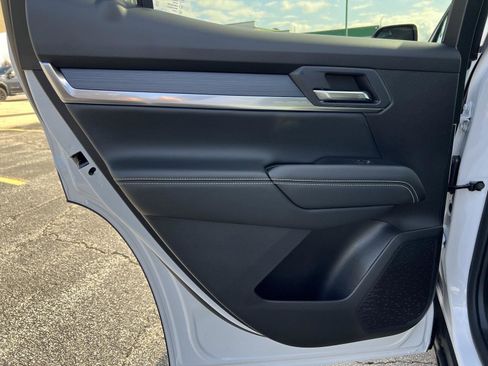 New 2026 GMC Terrain Elevation image 18