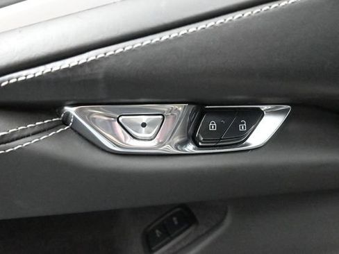 Used 2021 Chevrolet Corvette Stingray Premium Conv w/ 3LT RWD image 16