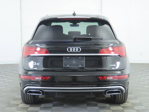 Used 2022 Audi Q5 2.0T Premium image 6