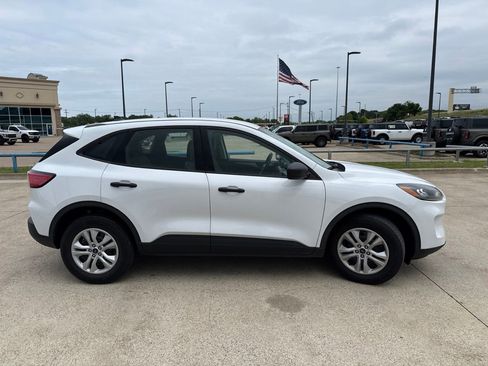 Used 2022 Ford Escape S AWD/4WD image 17