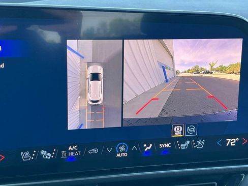 New 2026 Chevrolet Equinox EV RS FWD image 17