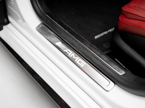 Used 2024 Mercedes-Benz S 63 AMG S image 61