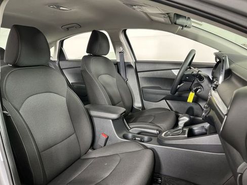 Certified 2024 Kia Forte LXS w/ LXS Technology Package image 23