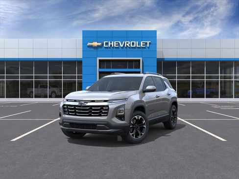 New 2026 Chevrolet Equinox LT AWD/4WD image 8