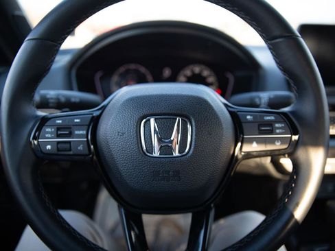 Used 2025 Honda Civic Sport image 11