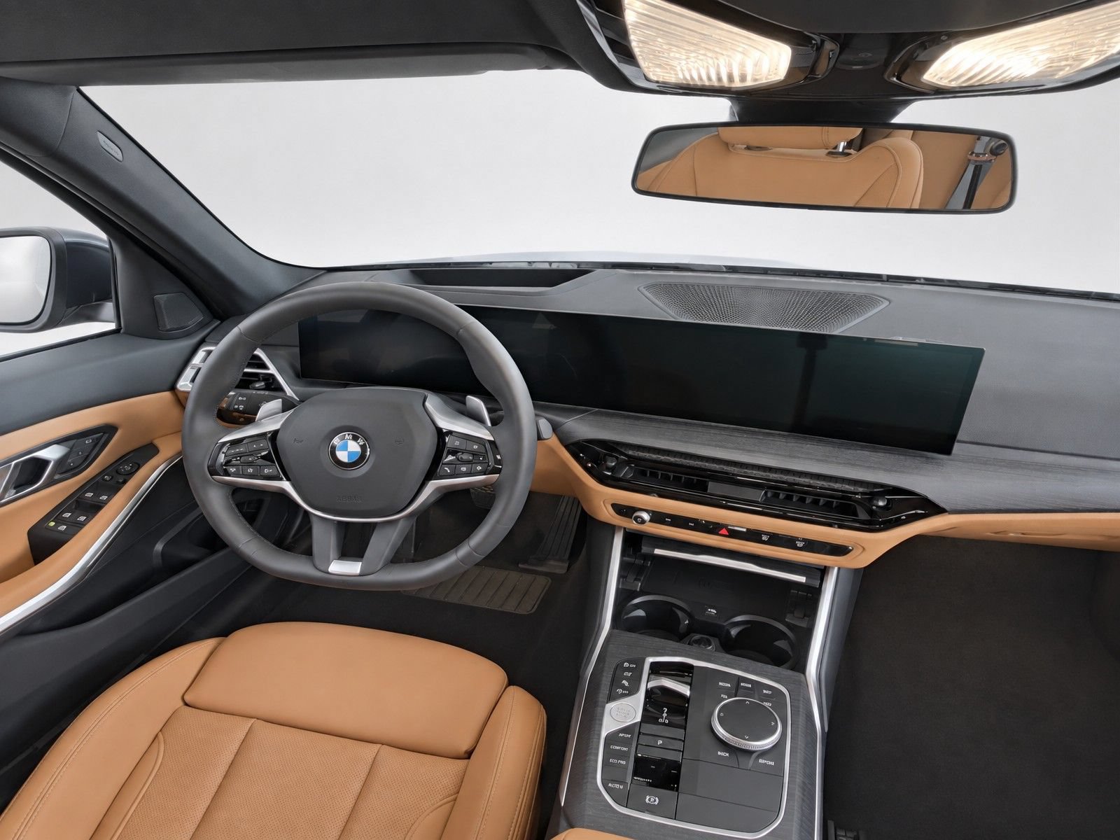 Used 2025 BMW 330i Sedan RWD image 19