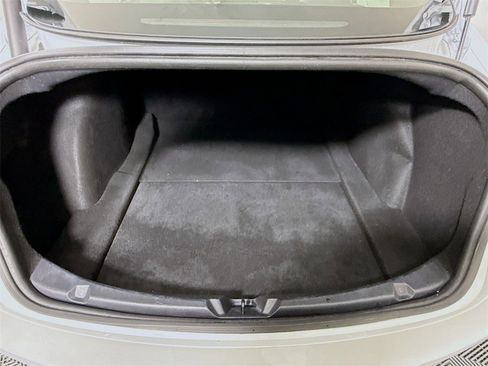 Used 2021 Tesla Model 3 Standard Range Plus image 28