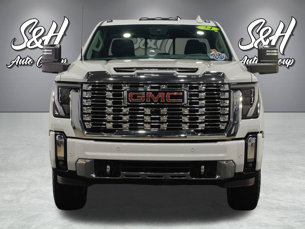 Used 2024 GMC Sierra 2500 Denali w/ Denali Reserve Package AWD/4WD image 18