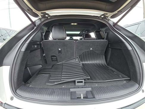 Used 2024 Acura MDX A-Spec AWD/4WD image 12